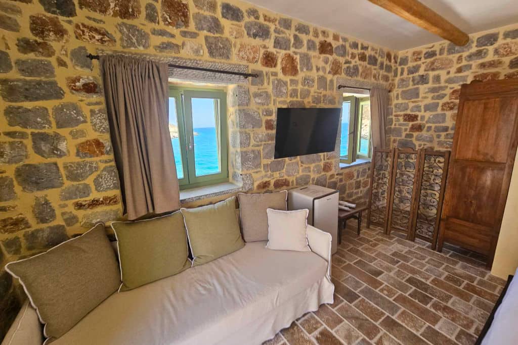 Quadruple room with a seaview